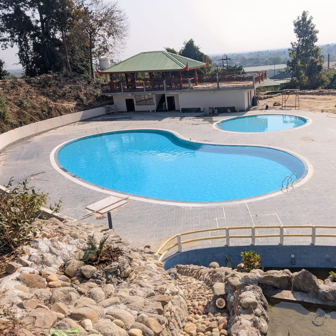 Sonajuli Jungle Resort swimming pool
